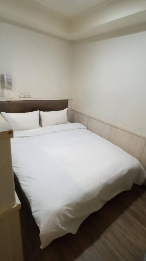 Galaxy Mini Inn Taipei Luaran gambar