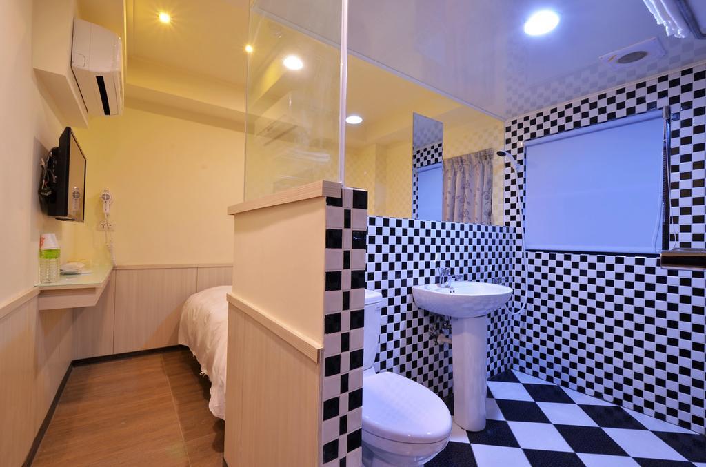 Galaxy Mini Inn Taipei Luaran gambar