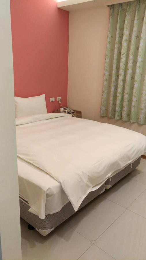 Galaxy Mini Inn Taipei Luaran gambar