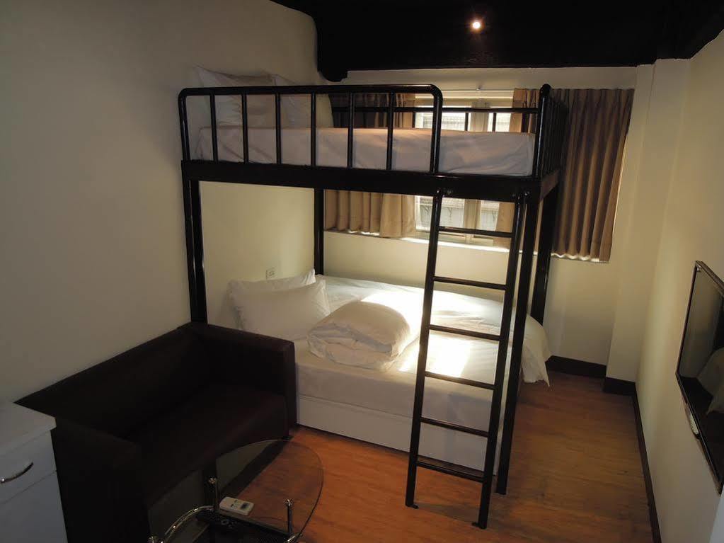 Galaxy Mini Inn Taipei Luaran gambar