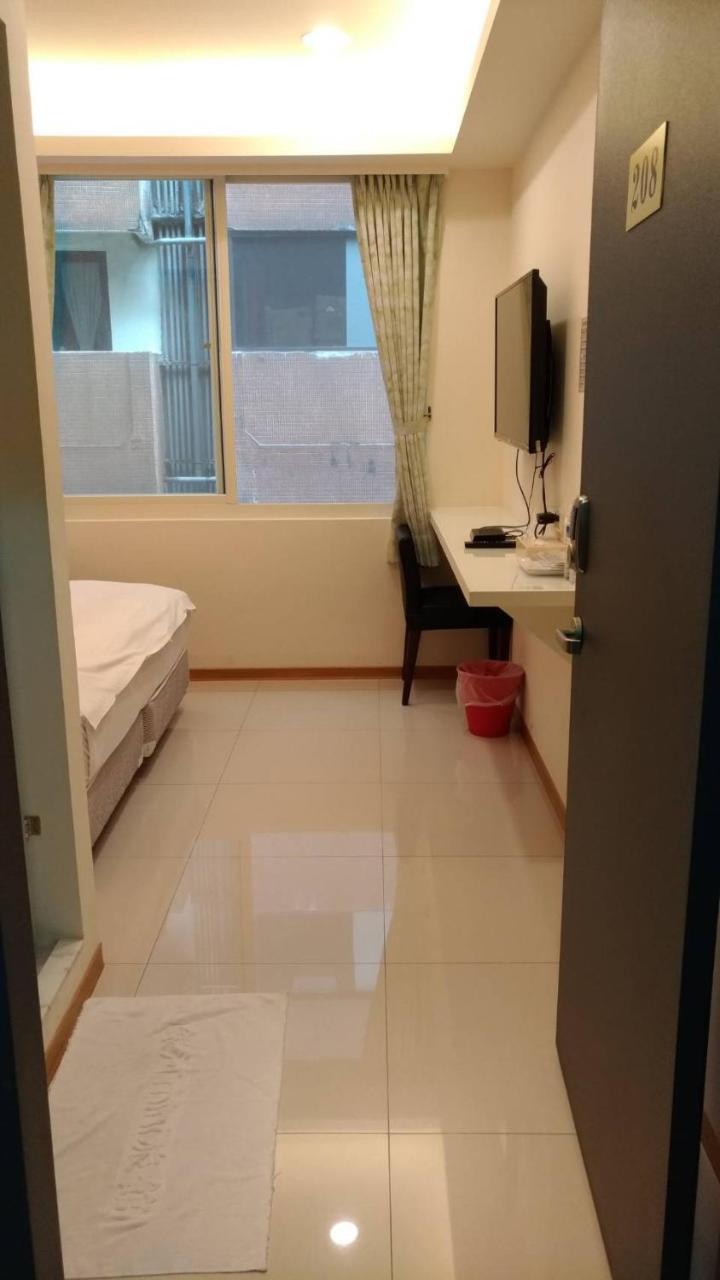 Galaxy Mini Inn Taipei Luaran gambar